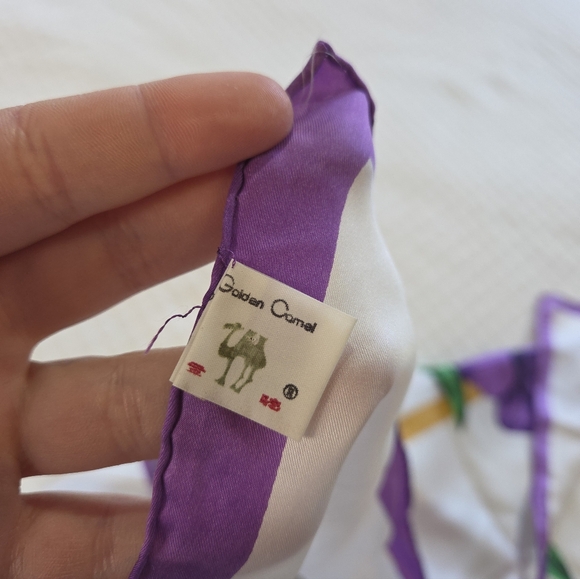 Vintage Golden Camel 100% Silk Square Scarf 34x34 inches Purple Lily Floral - Picture 7 of 9